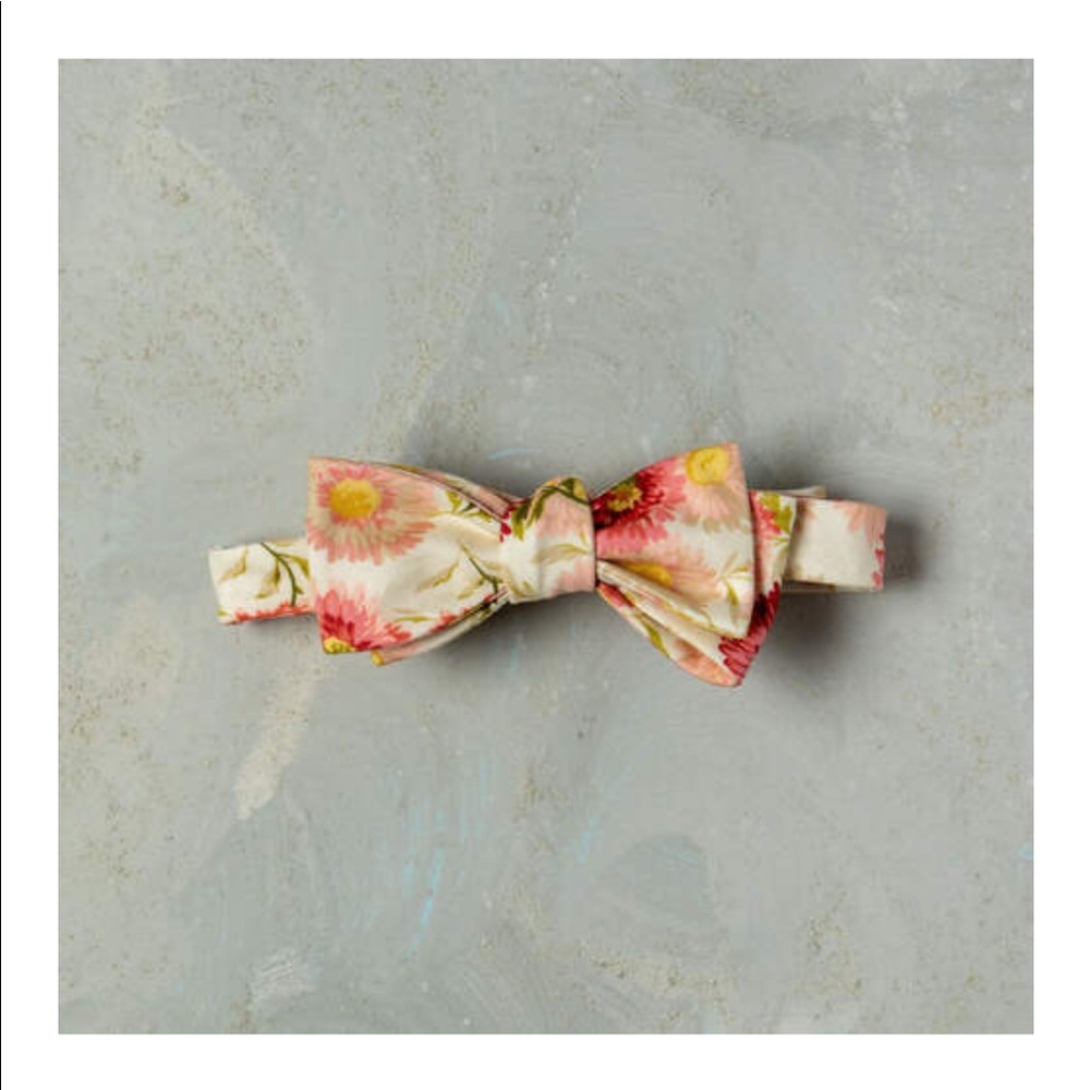 Floral Bow tie